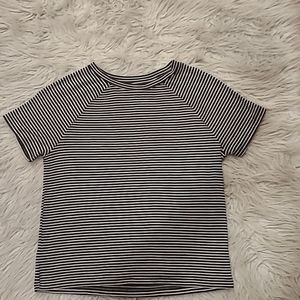 American Eagle Outfitters Fitted Black and White Short Sleeve T-Shirt